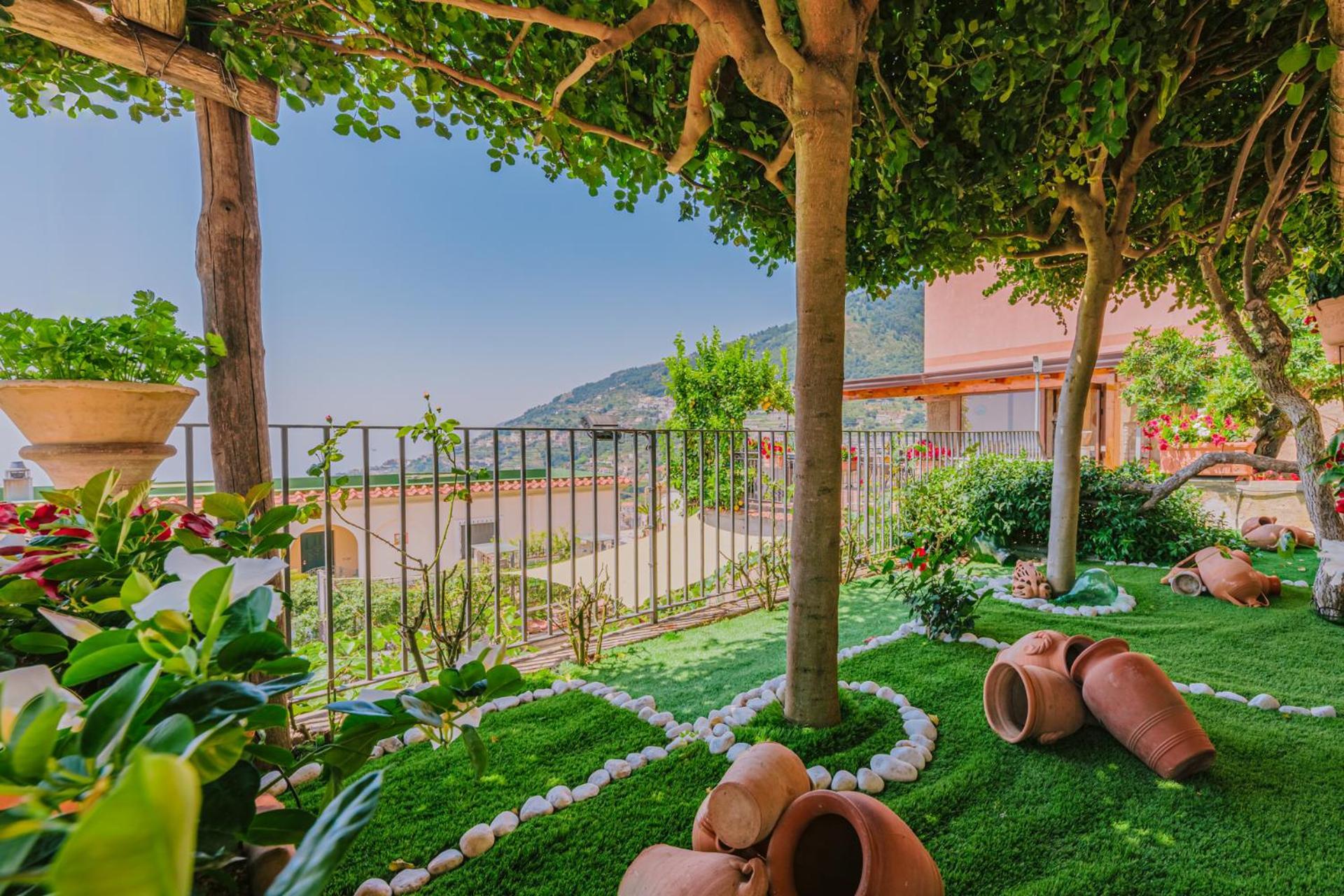 B&B Il Cortile Ravello Bagian luar foto