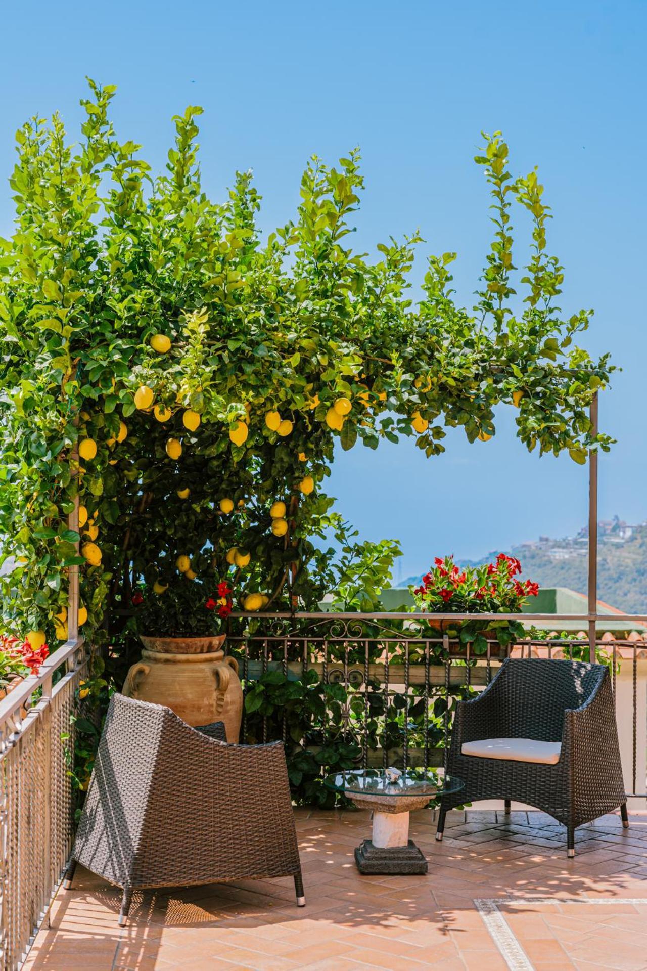 B&B Il Cortile Ravello Bagian luar foto